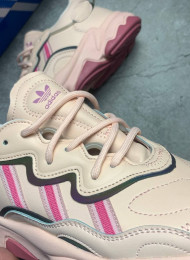 Кроссовки Adidas Ozweego Icey Pink Trace Maroon живое фото 3