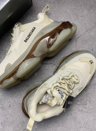 Кроссовки Balenciaga Triple S Clear Sole Beige живое фото 2